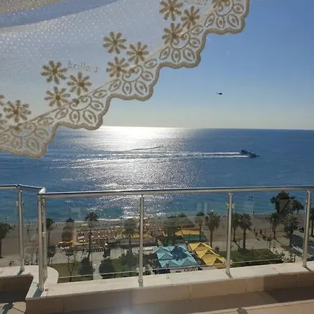 Apartmán Konyaalti Plajinda Dublex Gemi Ev Antalya
