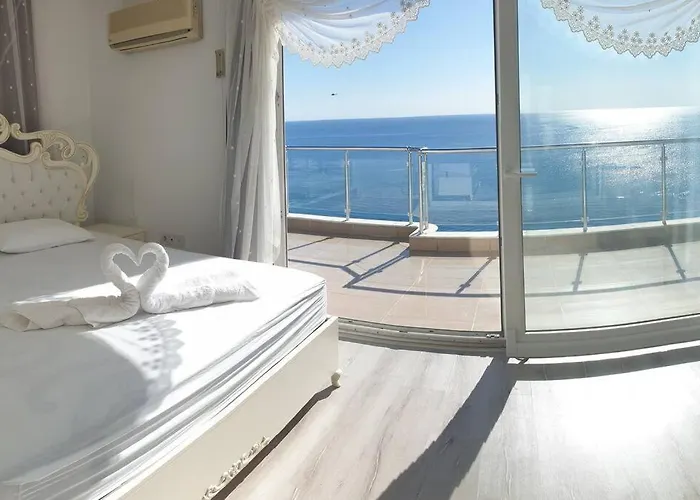 Apartment Konyaalti Plajinda Dublex Gemi Ev Antalya