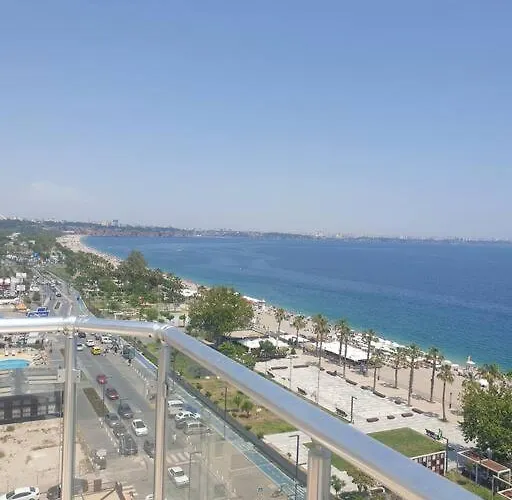 Konyaalti Plajinda Dublex Gemi Ev * Antalya