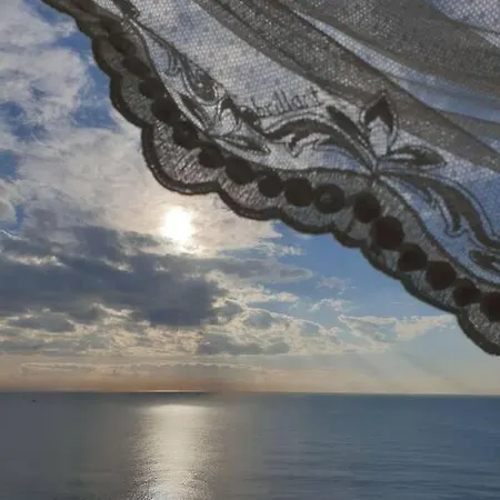 Konyaalti Plajinda Dublex Gemi Ev Antalya