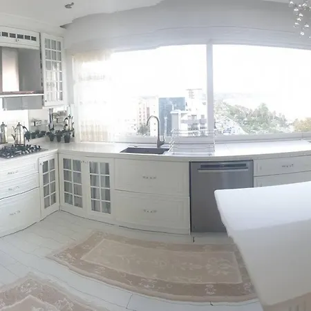 Apartment Konyaalti Plajinda Dublex Gemi Ev *