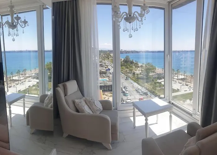 Konyaalti Plajinda Dublex Gemi Ev Apartment