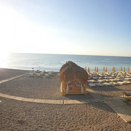 Konyaalti Plajinda Dublex Gemi Ev Apartment