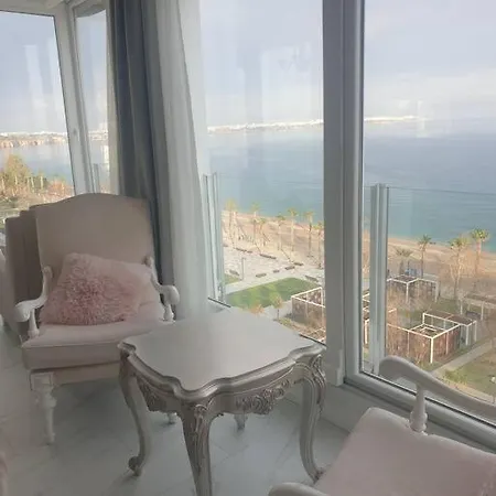 Konyaalti Plajinda Dublex Gemi Ev Antalya