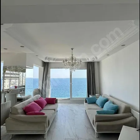 Konyaalti Plajinda Dublex Gemi Ev * Antalya